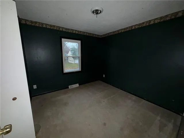 $199,900 | 13309 Park Hills Drive, Grandview, MO 64030