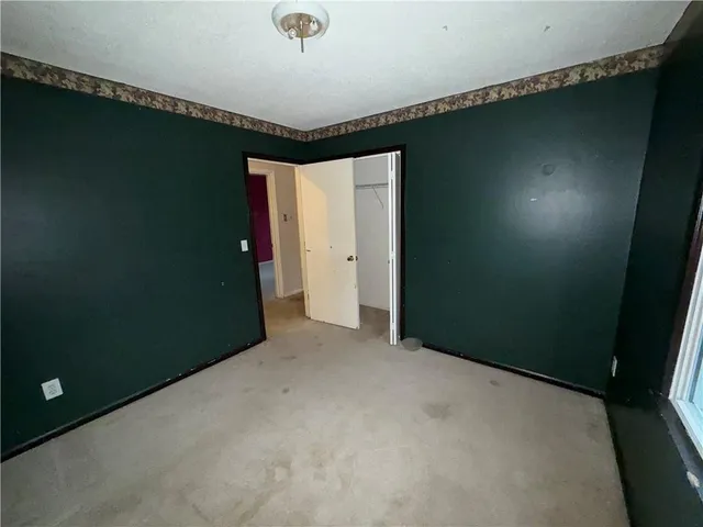 $199,900 | 13309 Park Hills Drive, Grandview, MO 64030