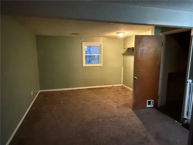 $199,900 | 13309 Park Hills Drive, Grandview, MO 64030