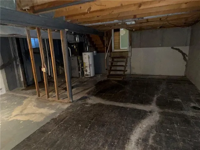 $199,900 | 13309 Park Hills Drive, Grandview, MO 64030