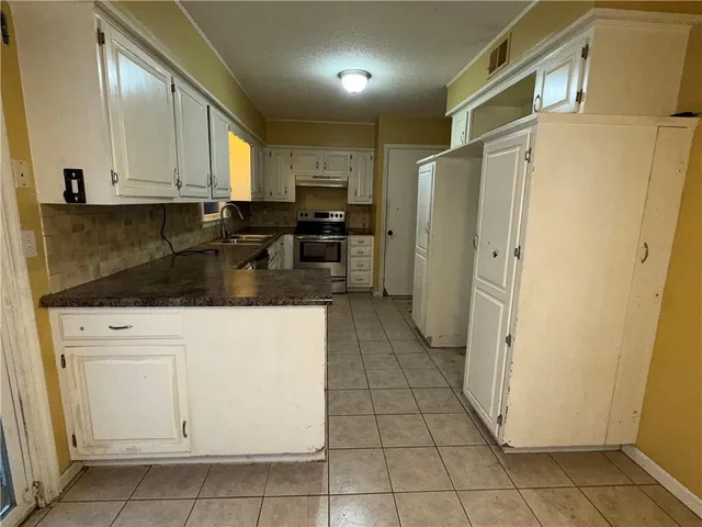 $199,900 | 13309 Park Hills Drive, Grandview, MO 64030