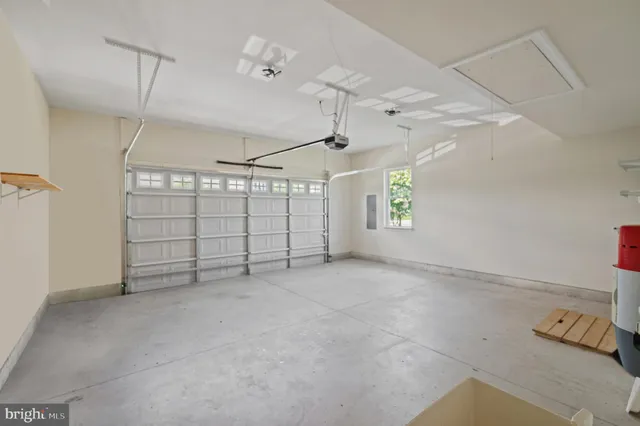 a view of a garage