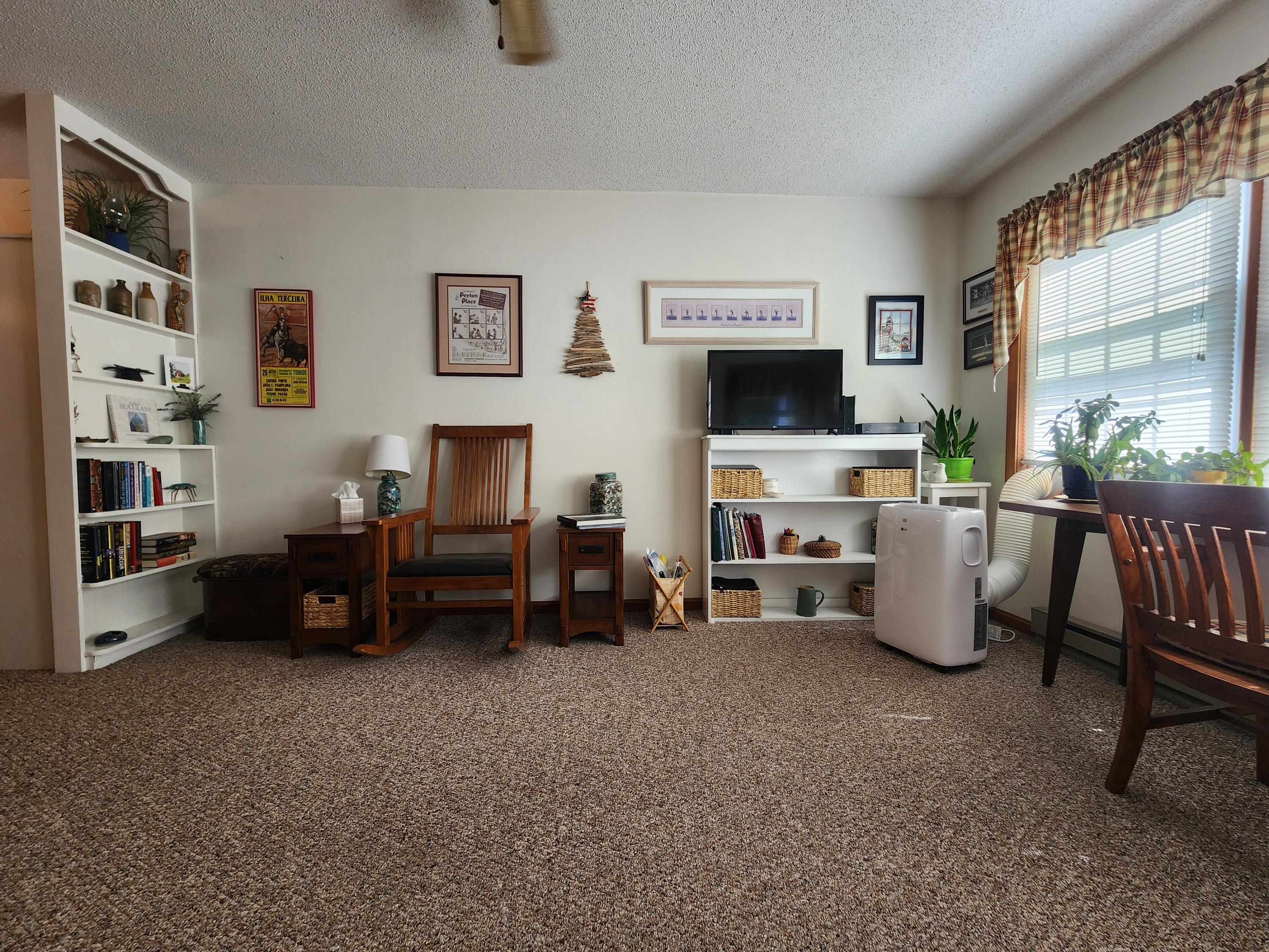 75 Halifax Street, Unit D31 Winslow, ME 04901 - Photo 19 of 37 Living Room