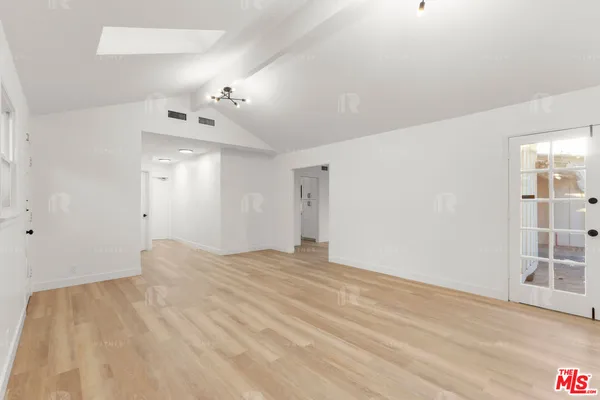 $7,895 | 12811 Waddell Street, Valley Village, CA 91607