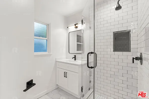 $7,895 | 12811 Waddell Street, Valley Village, CA 91607