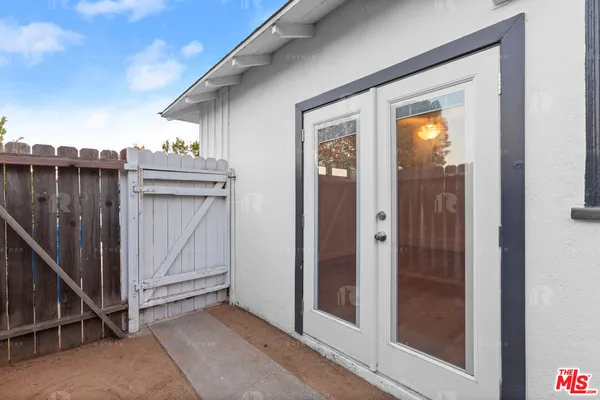 $7,895 | 12811 Waddell Street, Valley Village, CA 91607