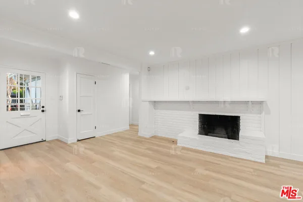 $7,895 | 12811 Waddell Street, Valley Village, CA 91607