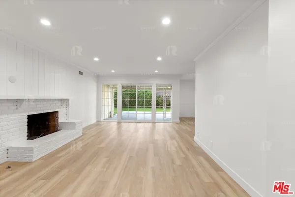 $7,895 | 12811 Waddell Street, Valley Village, CA 91607