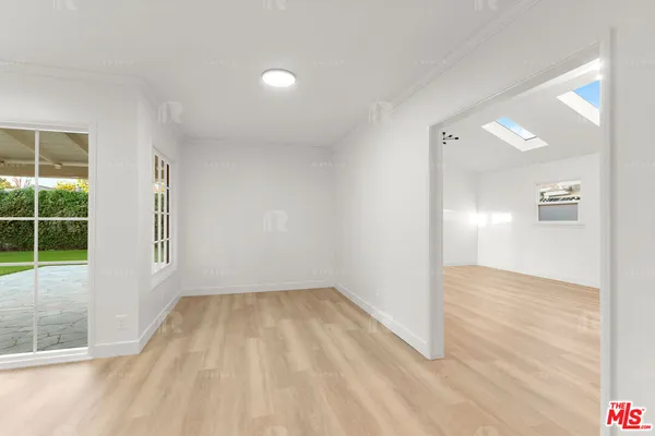 $7,895 | 12811 Waddell Street, Valley Village, CA 91607