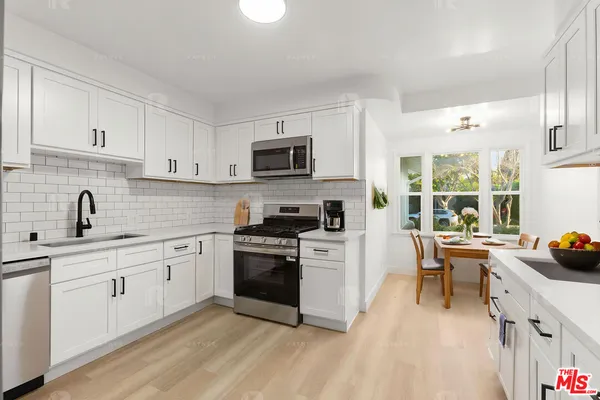 $7,895 | 12811 Waddell Street, Valley Village, CA 91607