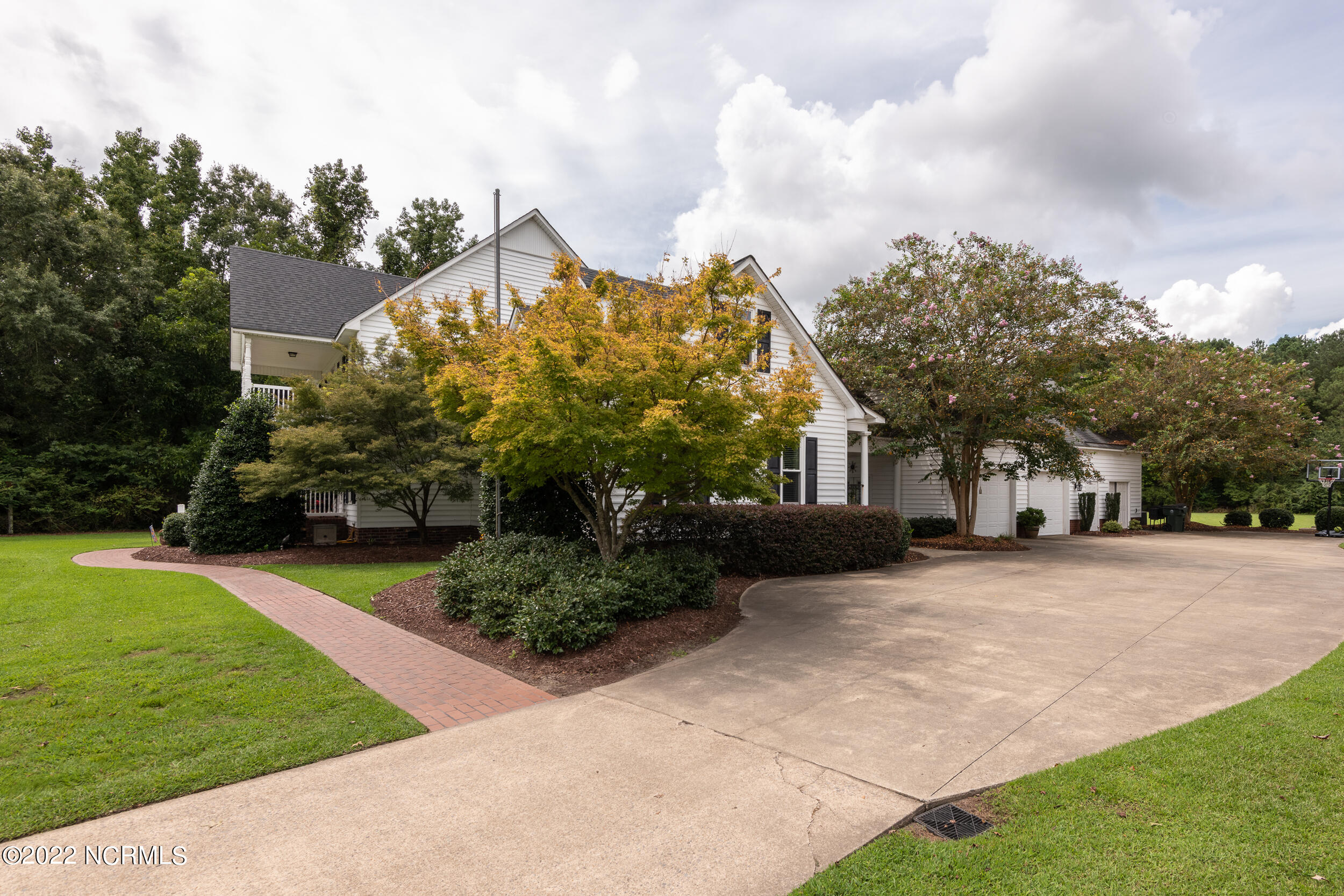 3865 Ormondsville Road Ayden, NC 28513 - Photo 3 of 95 3865ORMONDSVILLE_ (3)
