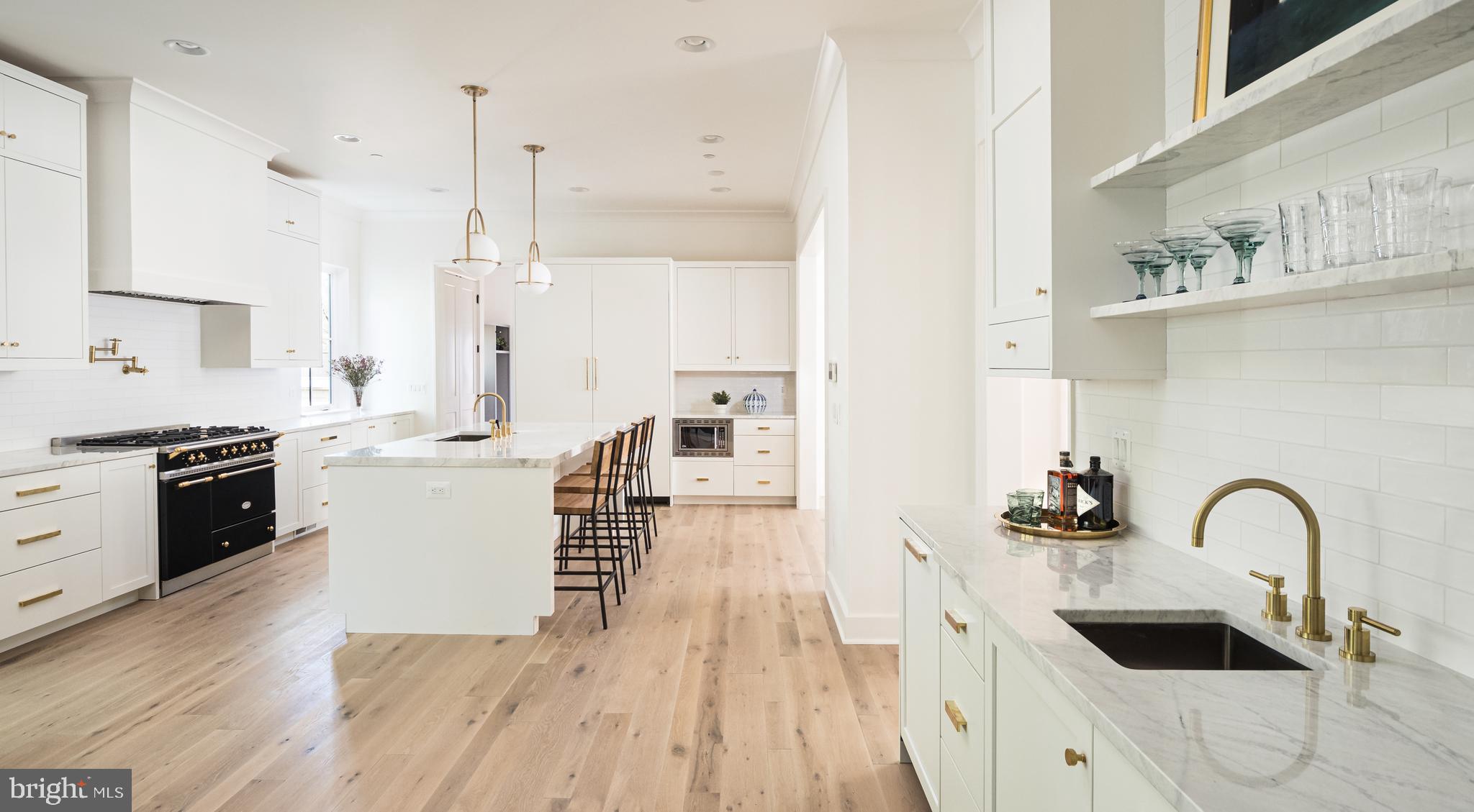 5703 A Ridgefield Road Bethesda, MD 20816 - Photo 2 of 47 Entertainers Kitchen