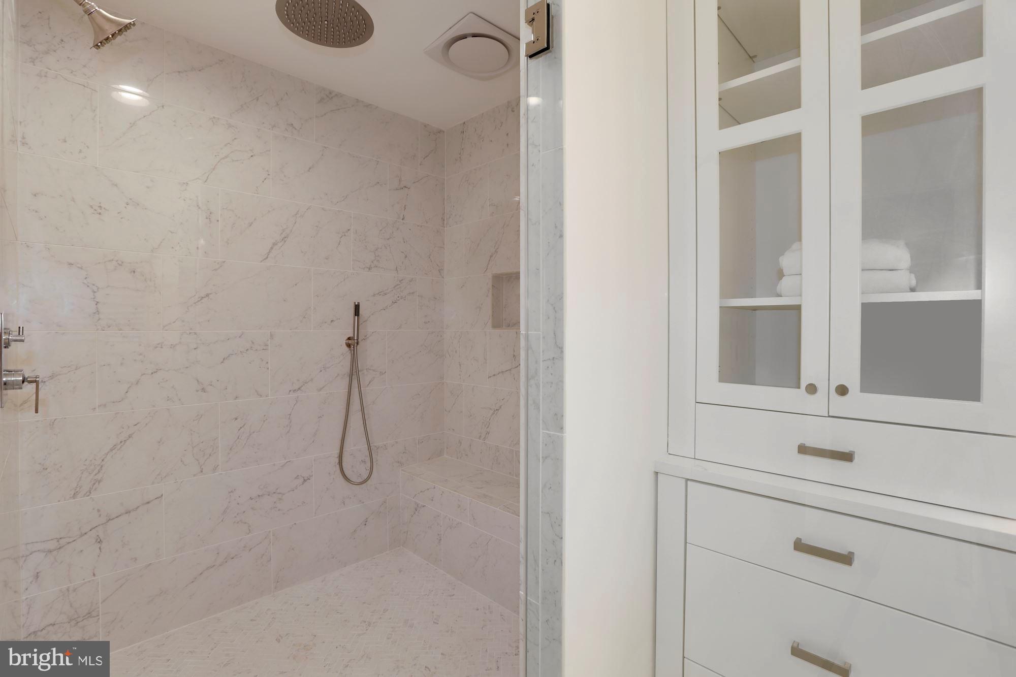5703 A Ridgefield Road Bethesda, MD 20816 - Photo 28 of 47 Shower