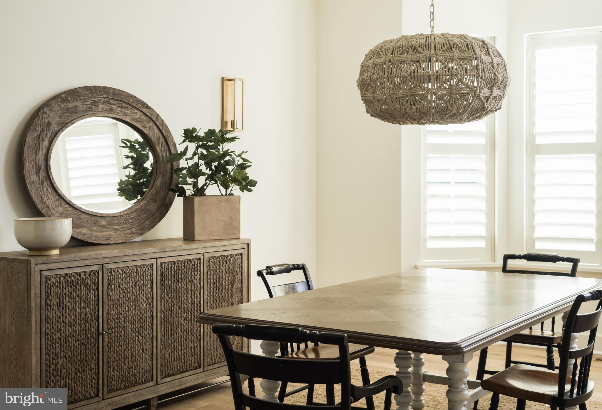 5703 A Ridgefield Road Bethesda, MD 20816 - Photo 7 of 47 Dining Room