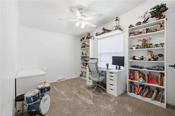 $199,999 | 7901 Northwest 122nd Court, Kansas City, MO 64163