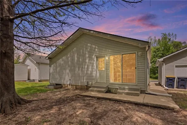 $199,999 | 7901 Northwest 122nd Court, Kansas City, MO 64163