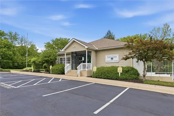 $199,999 | 7901 Northwest 122nd Court, Kansas City, MO 64163