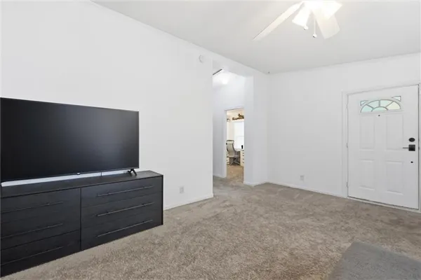 $199,999 | 7901 Northwest 122nd Court, Kansas City, MO 64163
