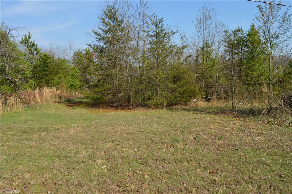 8600 Fulp Road Stokesdale, NC 27357 - Photo 12 of 30 Gallery Image 12