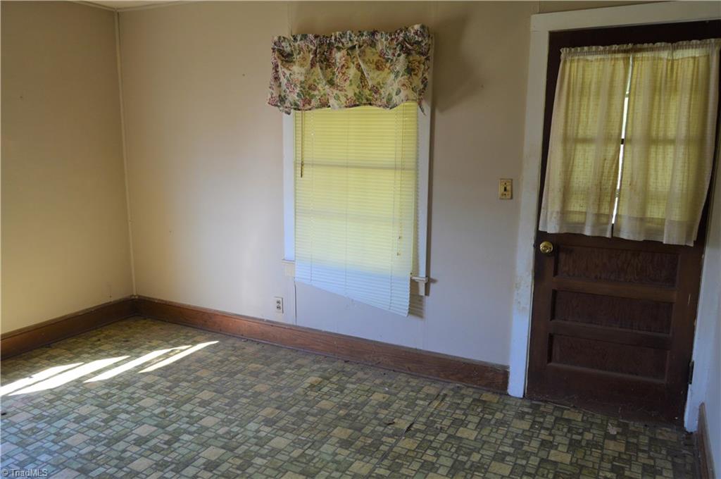 8600 Fulp Road Stokesdale, NC 27357 - Photo 16 of 30 Living Room view of front door