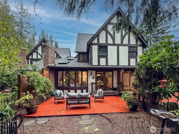 $680,000 | 1831 Mill Fern Drive Southeast, Mill Creek, WA 98012