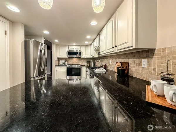 $680,000 | 1831 Mill Fern Drive Southeast, Mill Creek, WA 98012