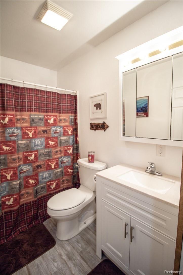 6960 Fort Road Birch Run, MI 48415 - Photo 10 of 29 10.JPG