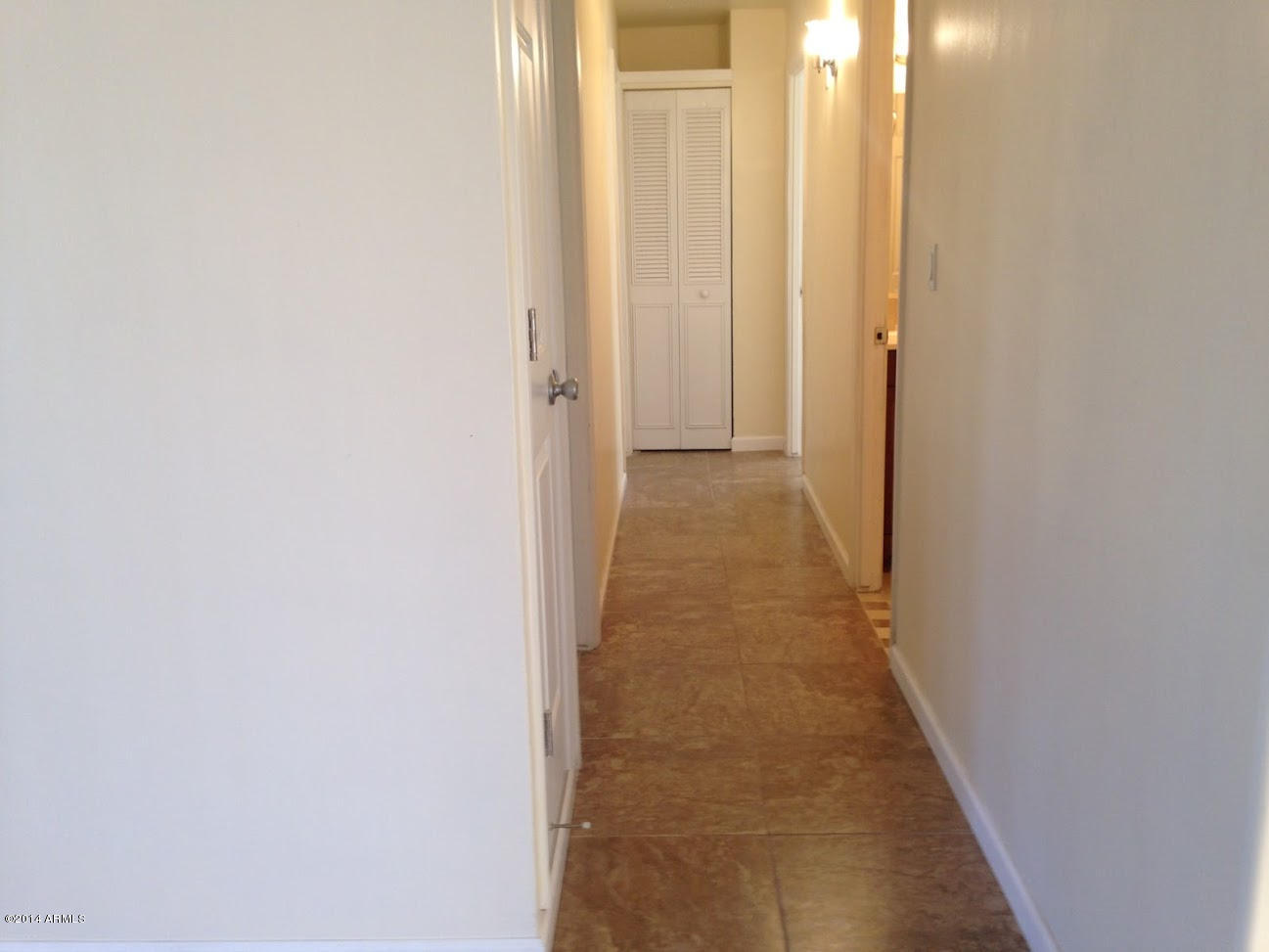 4847 West Coronado Road Phoenix, AZ 85035 - Photo 12 of 23 Hallway