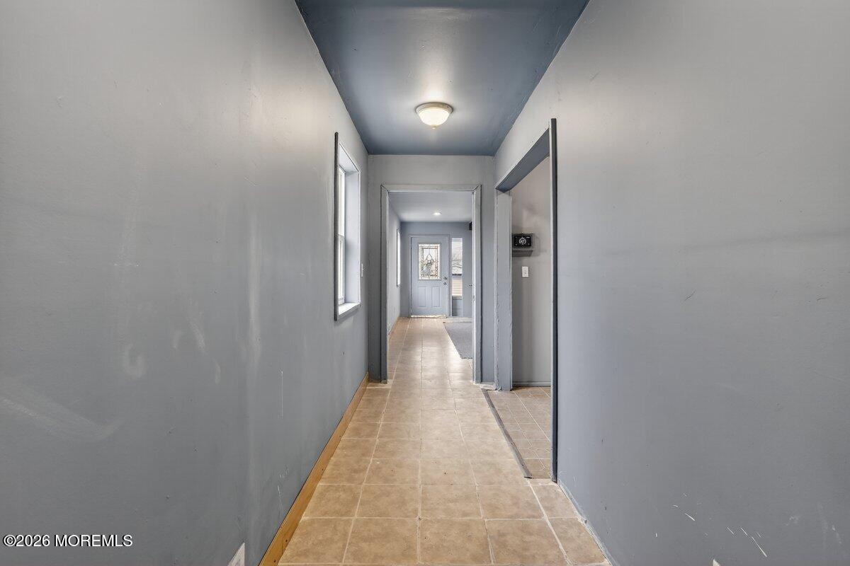 289 Bridge Avenue Red Bank, NJ 07701 - Photo 11 of 63 Hallway 2