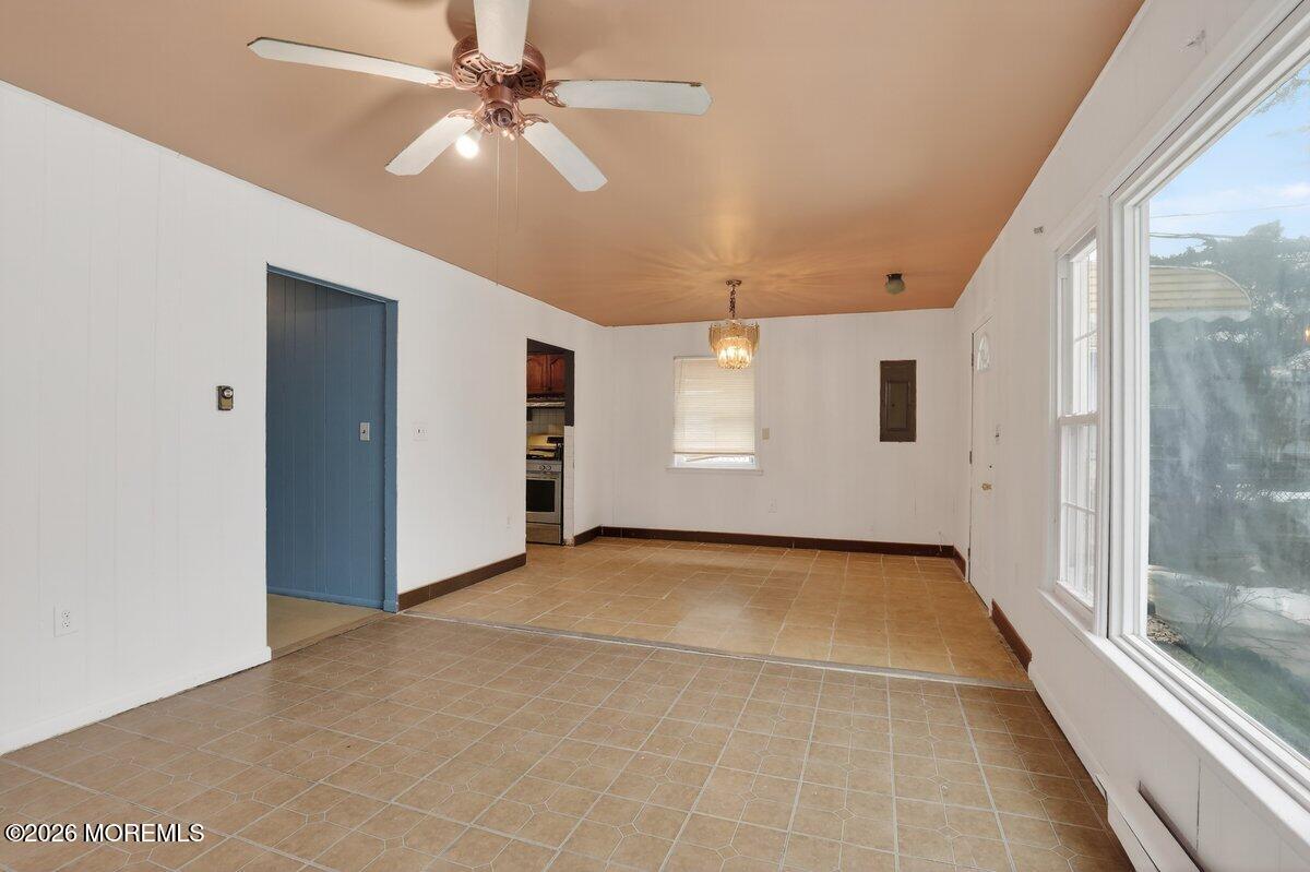 289 Bridge Avenue Red Bank, NJ 07701 - Photo 25 of 63 Family Room 2(1)