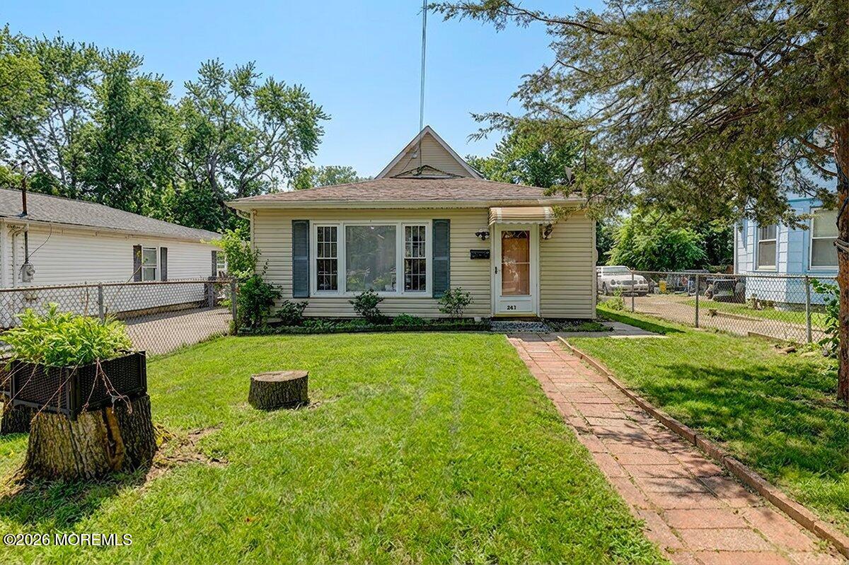 289 Bridge Avenue Red Bank, NJ 07701 - Photo 35 of 63 Front