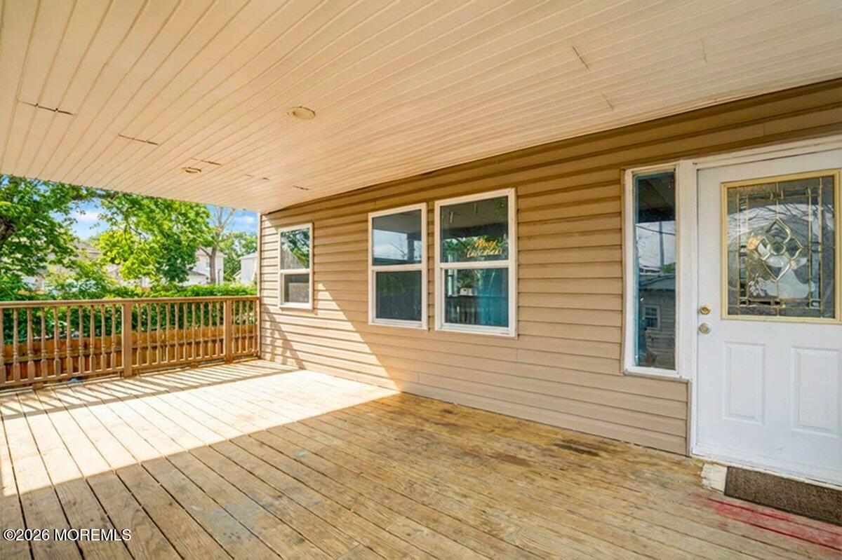 289 Bridge Avenue Red Bank, NJ 07701 - Photo 39 of 63 Deck 5