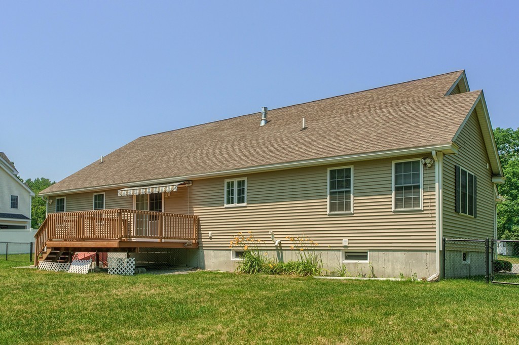 6 Clement Road Dracut, MA 01826 - Photo 28 of 30