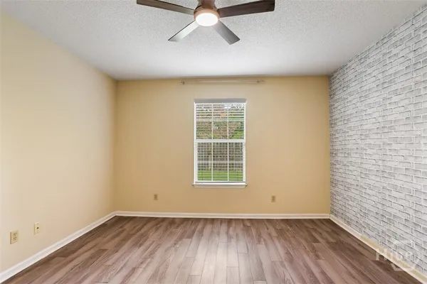 $1,450 | 211 Edgewater Road, Unit 36, Savannah, GA 31406