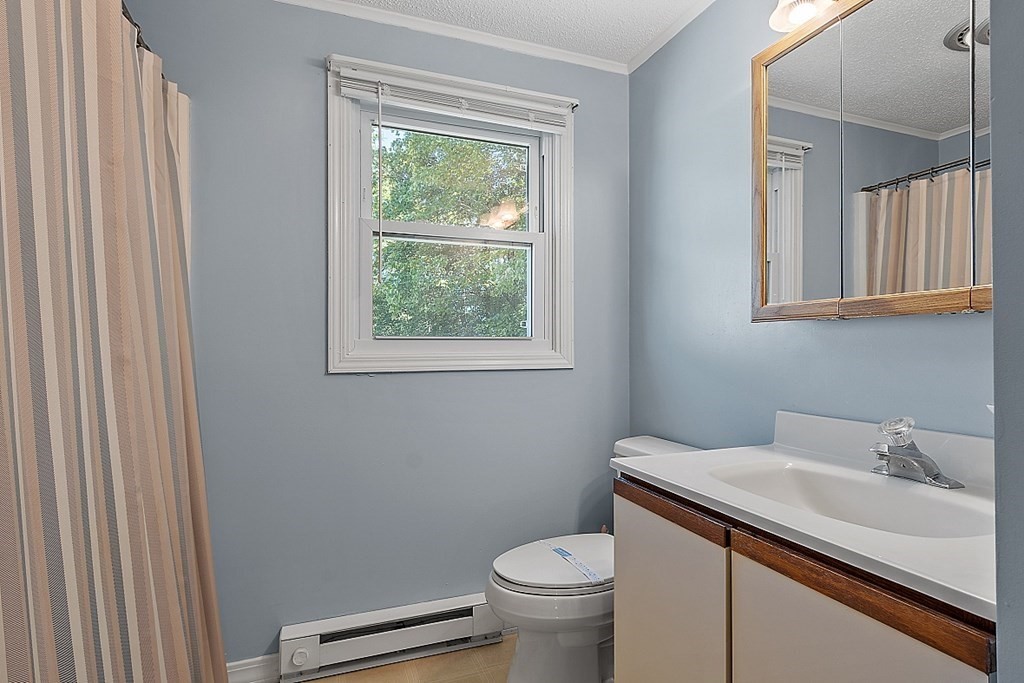 270 Sunderland Road, Unit 19 Worcester, MA 01604 - Photo 13 of 39 Gallery Image 13