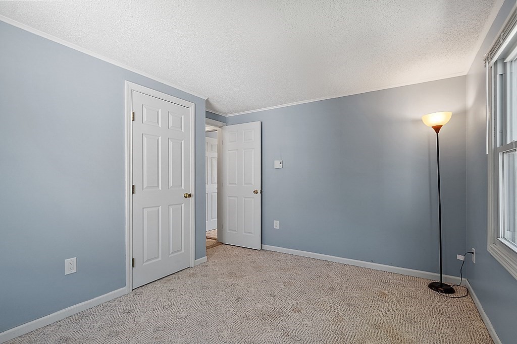 270 Sunderland Road, Unit 19 Worcester, MA 01604 - Photo 19 of 39 Gallery Image 19