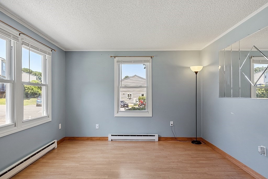 270 Sunderland Road, Unit 19 Worcester, MA 01604 - Photo 9 of 39 Gallery Image 9