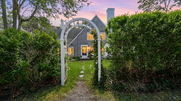 $1,620,000 | 27 Whereaway Lane, Wellfleet, MA 02667