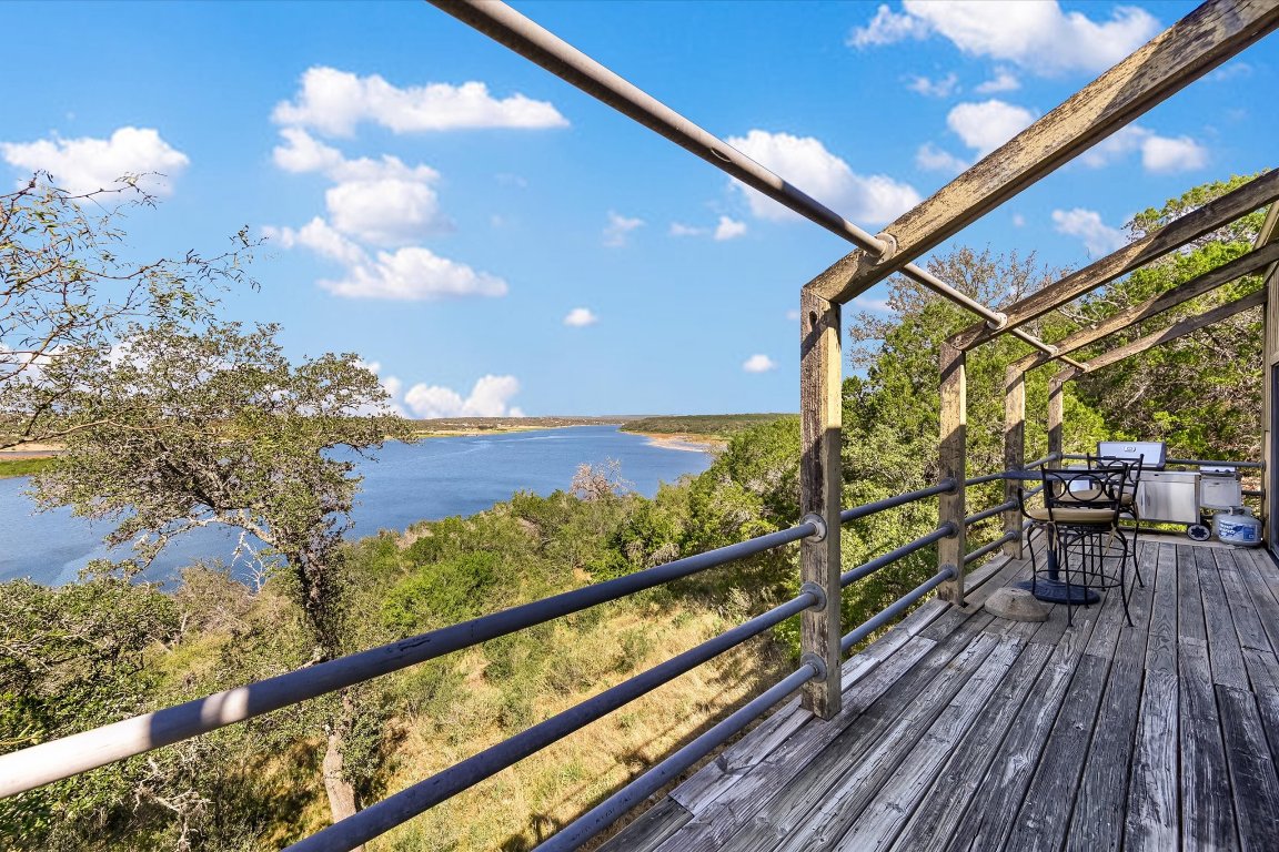 501 Coventry Road Spicewood, TX 78669 - Photo 8 of 24 a view of railway station with sitting area
