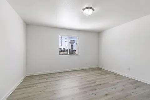$2,000 | 21155 Gosling Road, Unit 11C, Spring, TX 77388