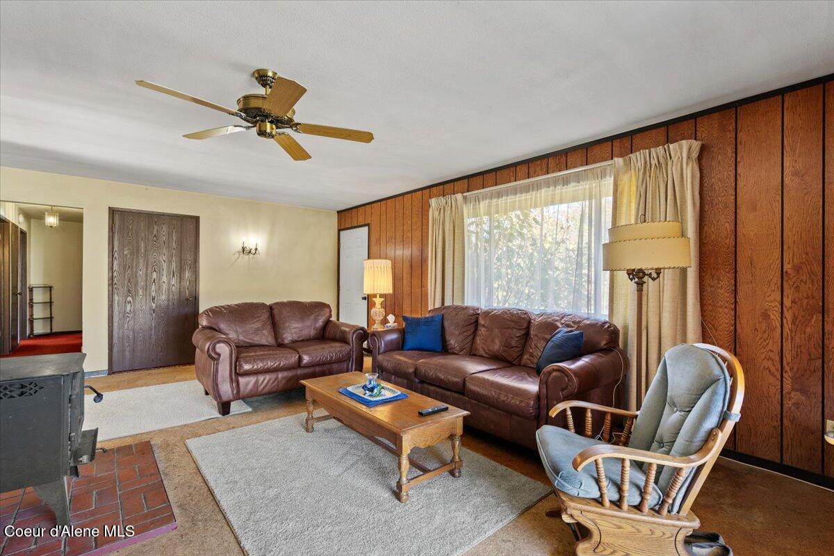 15200 North Rimrock Road Hayden, ID 83835 - Photo 13 of 45 13-Living Room