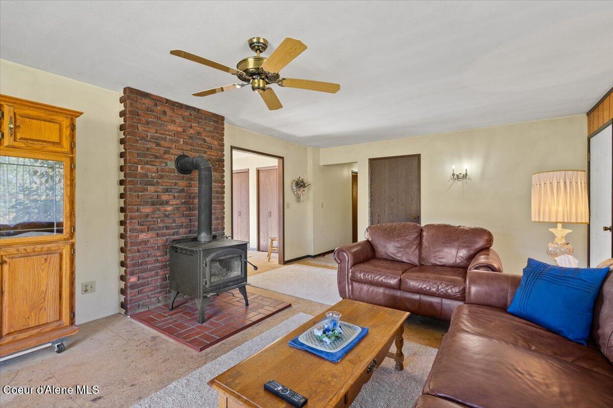 15200 North Rimrock Road Hayden, ID 83835 - Photo 14 of 45 14-Living Room