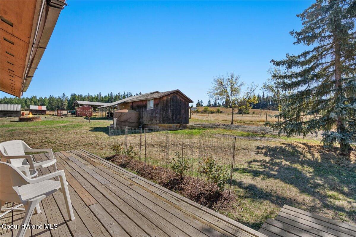 15200 North Rimrock Road Hayden, ID 83835 - Photo 31 of 45 31-Back deck