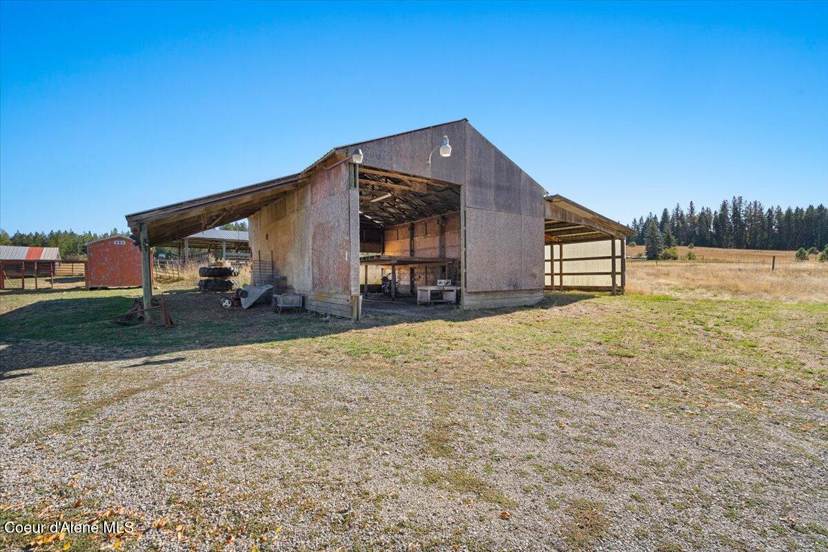 15200 North Rimrock Road Hayden, ID 83835 - Photo 37 of 45 37-Barn