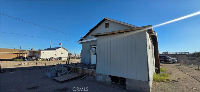 $68,500 | 212 Gilman Street, Needles, CA 92363