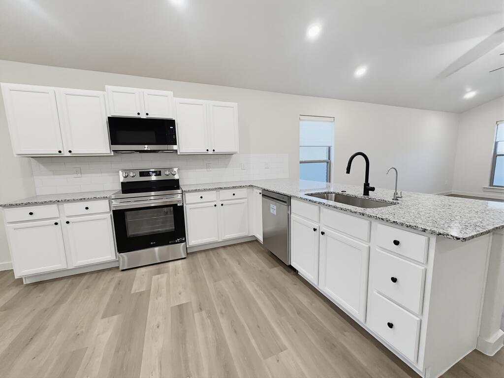 10306 Sharp Shooter Road Odessa, TX 79765 - Photo 9 of 23 Gallery Image 9