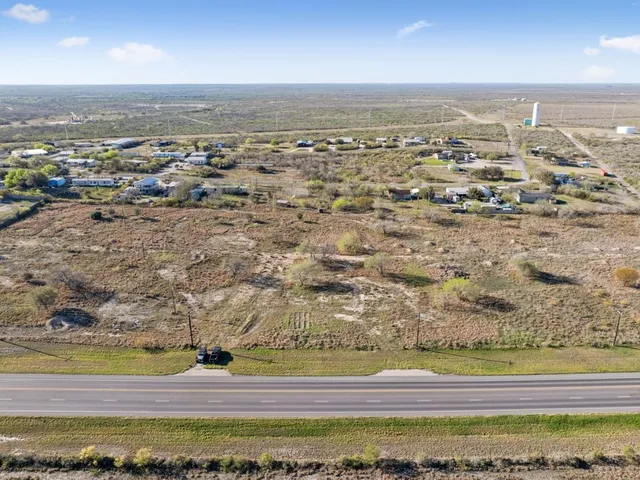 $264,950 | 3187 Highway 72, Three Rivers, TX 78071