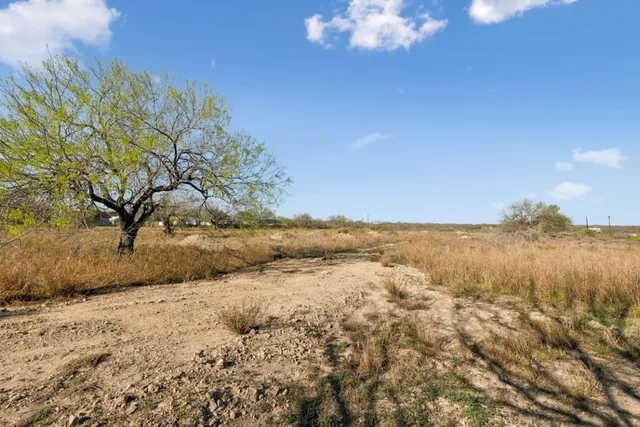 $264,950 | 3187 Highway 72, Three Rivers, TX 78071