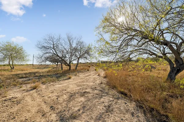 $249,950 | 3187 Highway 72, Three Rivers, TX 78071