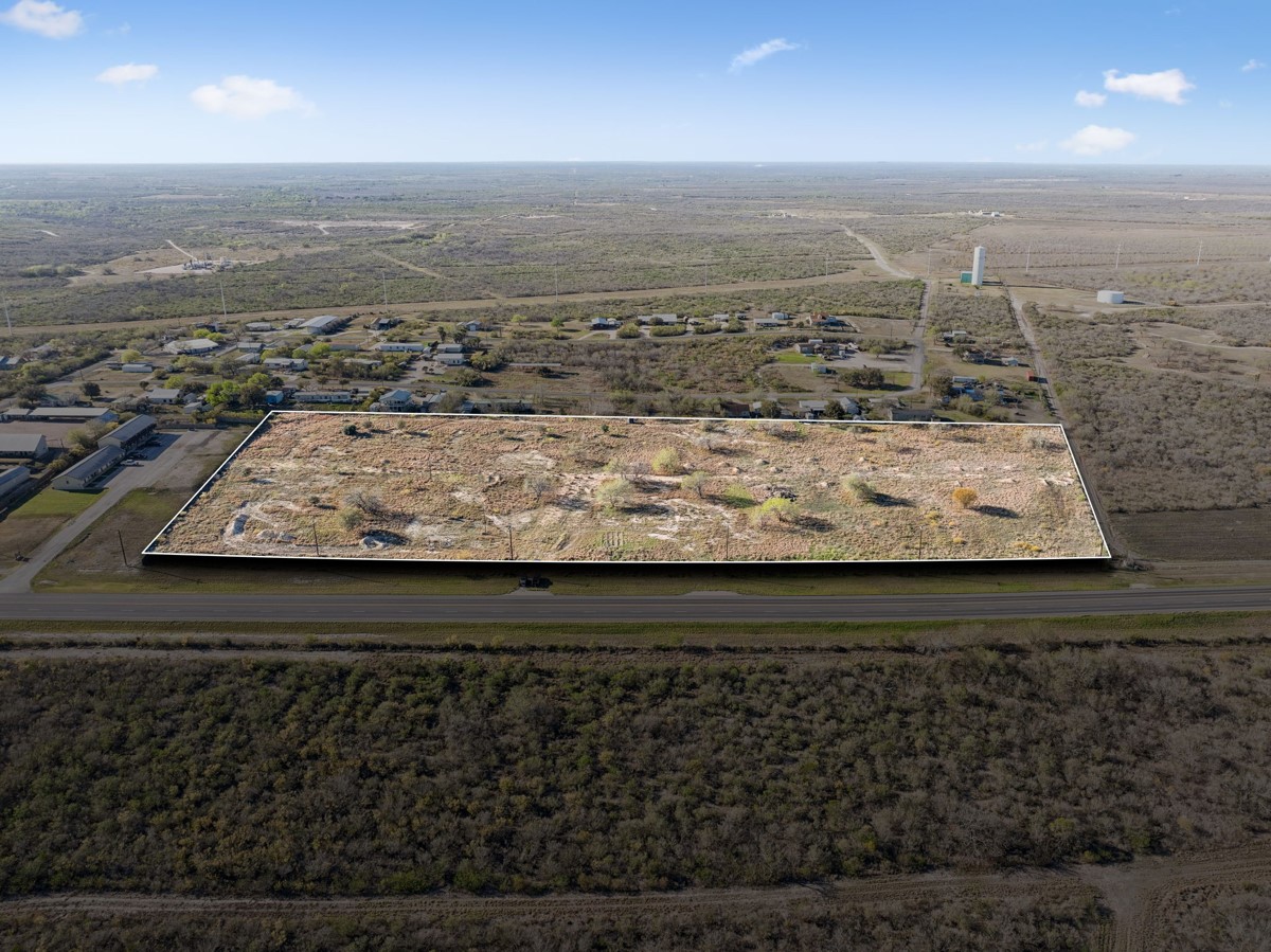 3187 Highway 72 Three Rivers, TX 78071 - Photo 2 of 17 Drone / aerial view